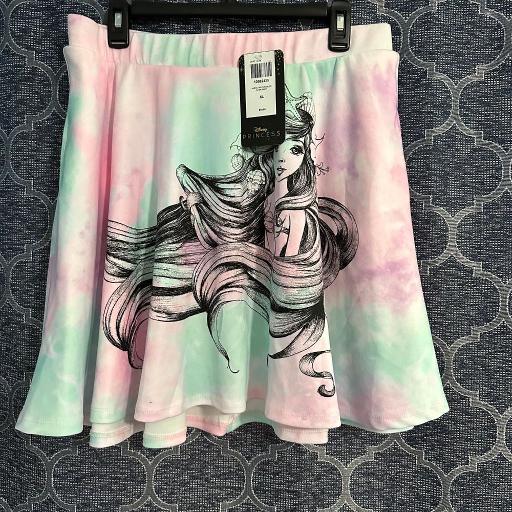 Disney (princess) women's xl NWT ariel water color mini skirt (hot topic)
